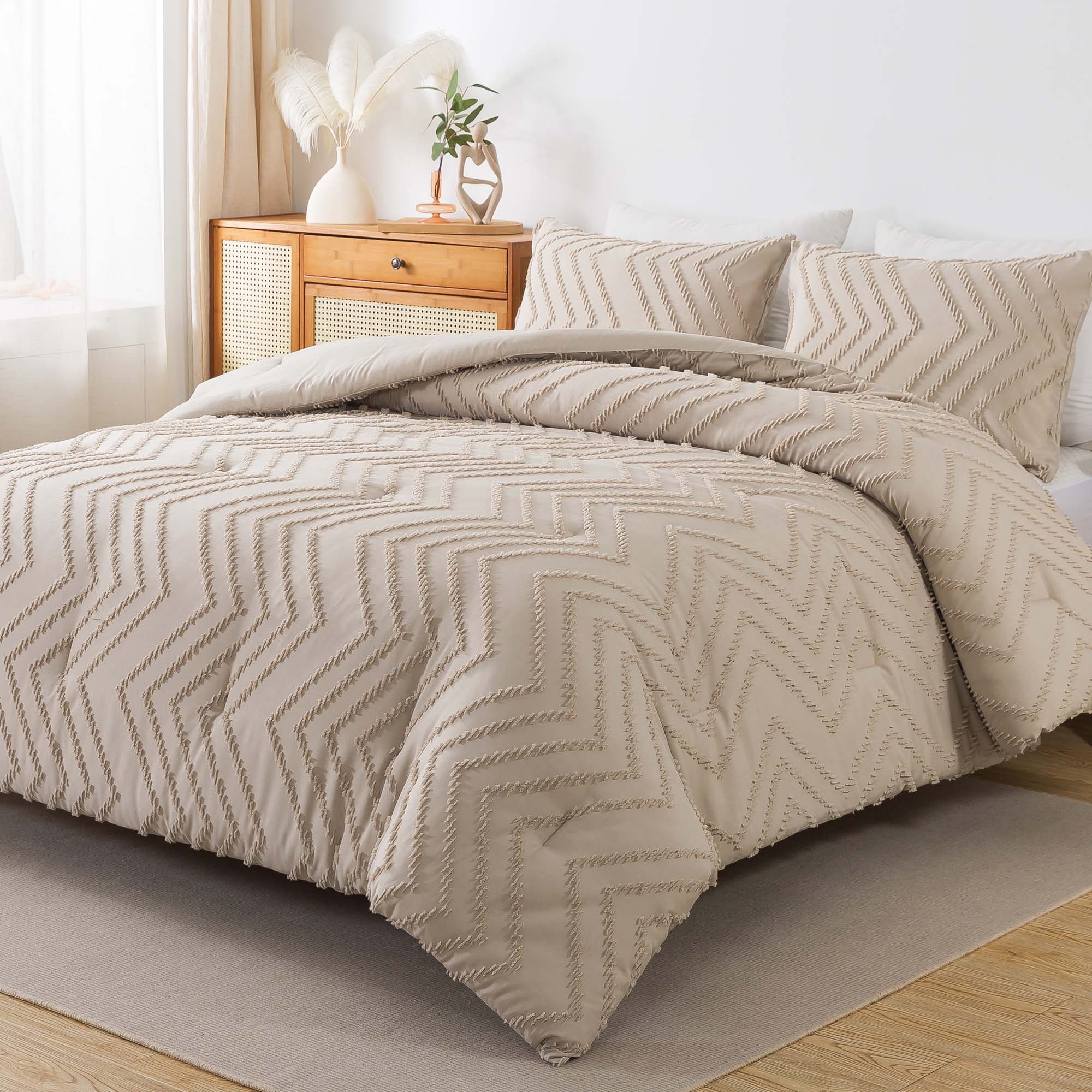 Bohemian Textured Soft Warm Tufted Bedding Comforter Sets