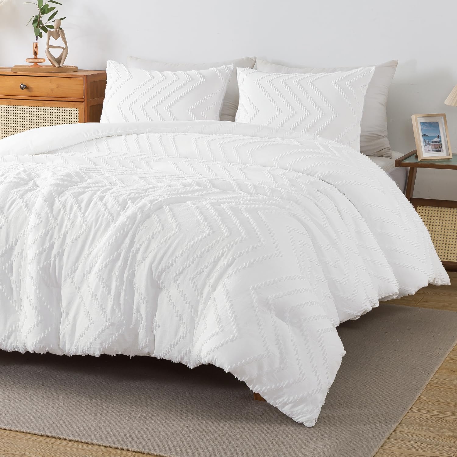 Textured Tufted Comforter Set