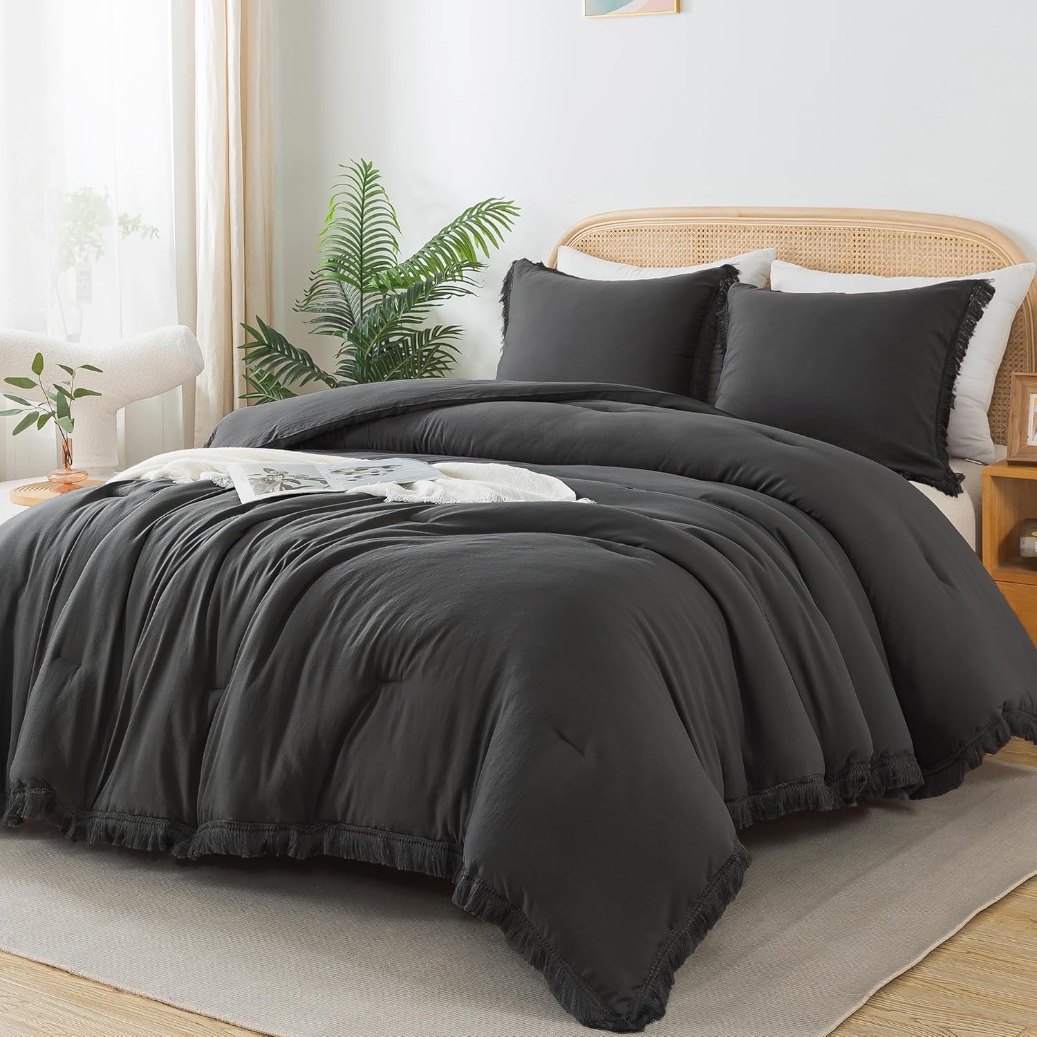 Boho Tassel Lightweight Soft Bedding Comforter Sets