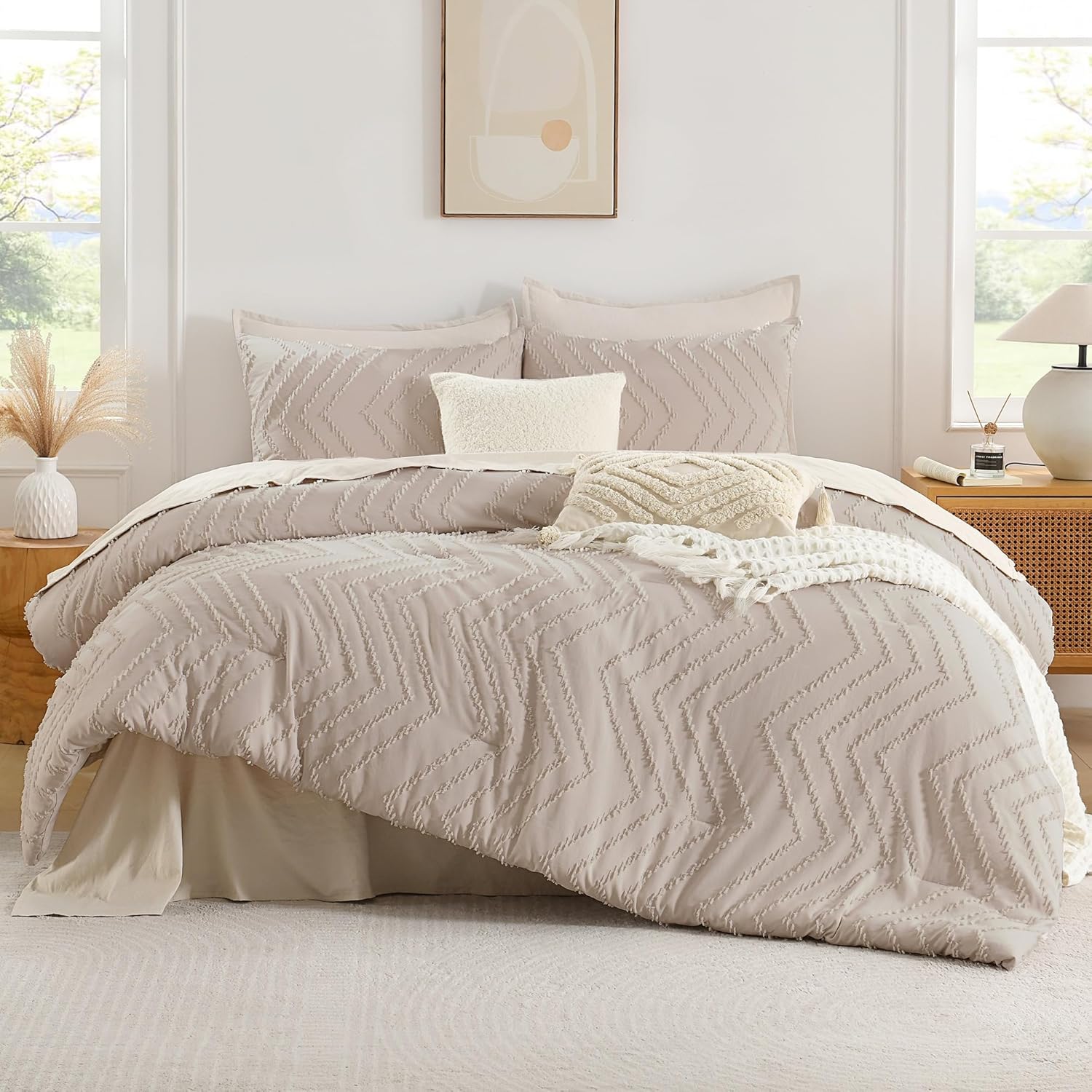 Textured Tufted Comforter Set