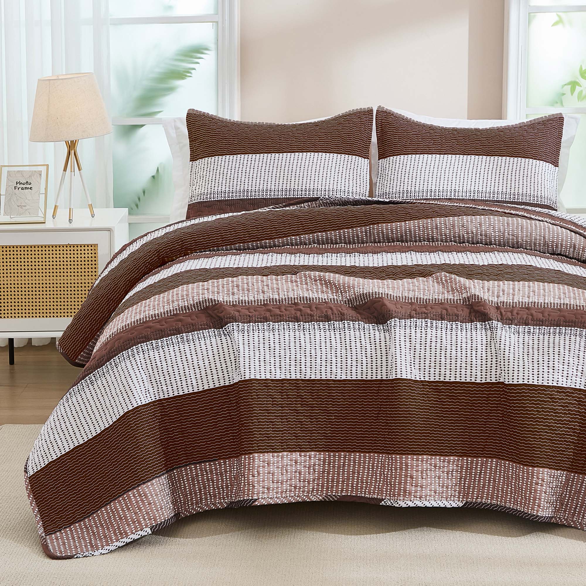 Striped Patchwork Bedspread Coverlet Soft Quilted Bedding Set