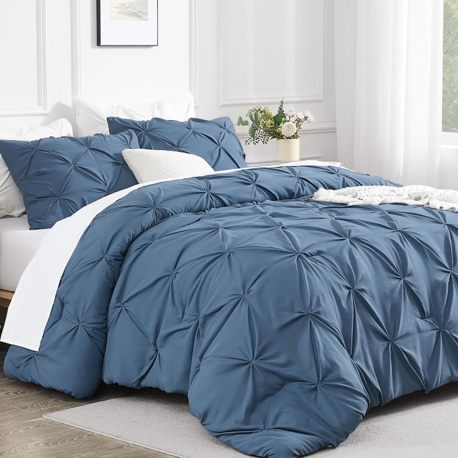 Cute Soft Pinch Pleat  Comforters Bedding Set